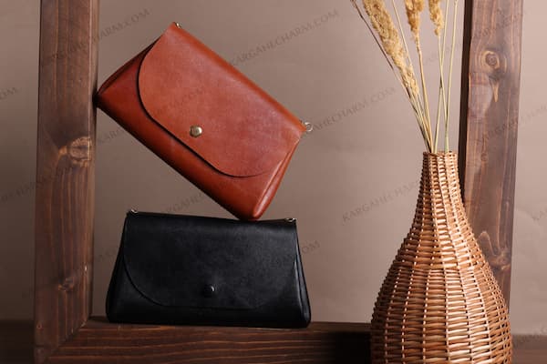 تصویر 5 از خرید و فروش کیف چرم زنانه پاسپورتی  با شرایط فوق العاده